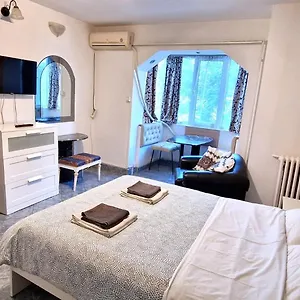 Apartamento Domum Universitate Dalles - Intercontinental, Bucarest
